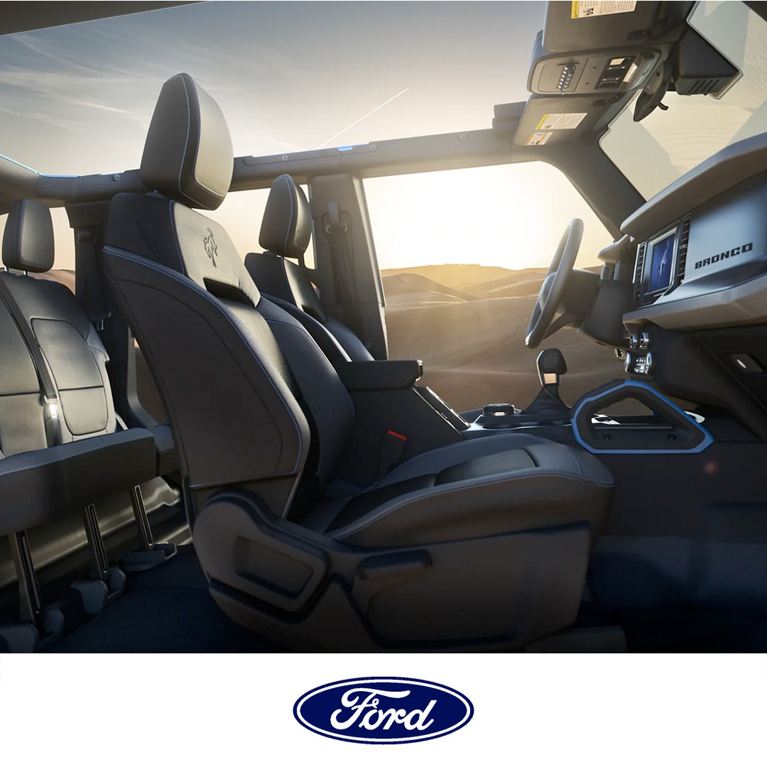 2023 Ford Bronco Interior - Doors Open