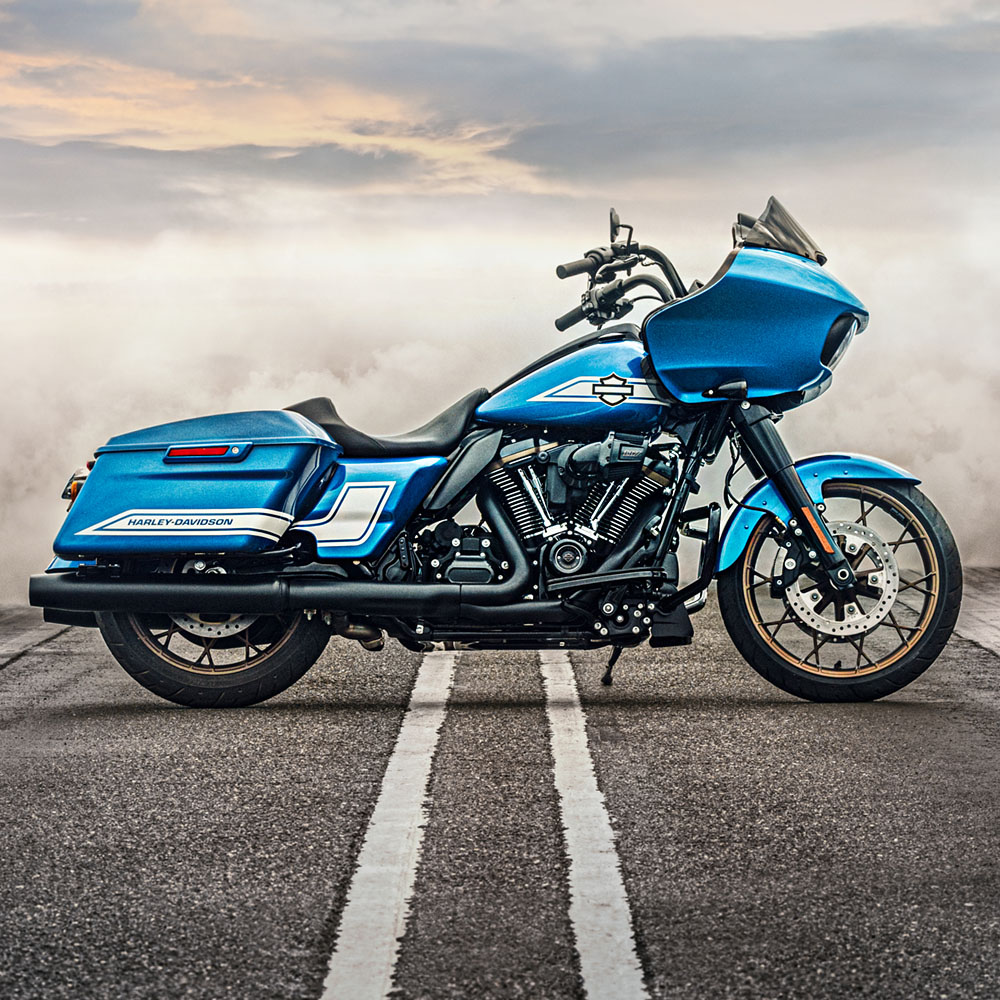 2023 Street Glide ST Fast Johnnie