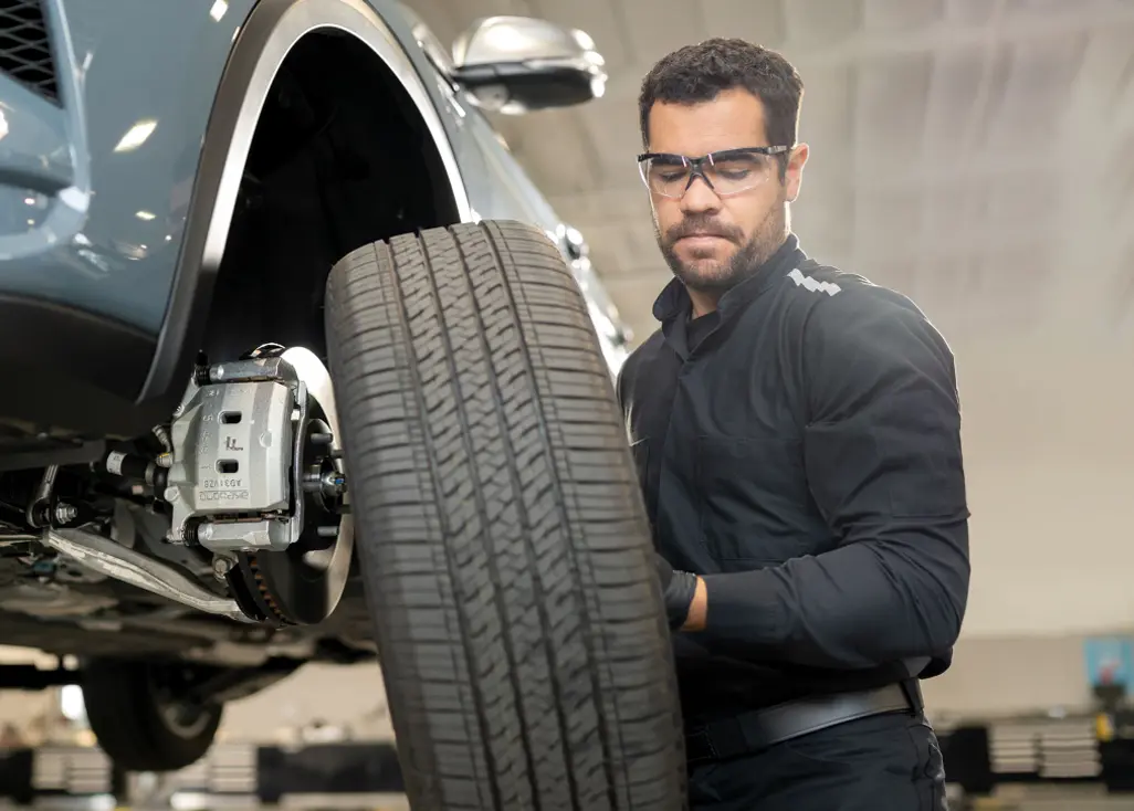 INFINITI Tire Special