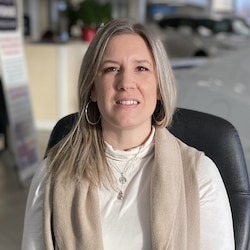 ALICIA DUMOULIN-HARSTONE