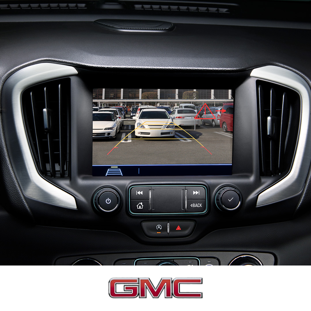 Advanced technology and High Definition Surround Vision Feature of the 2024 GMC Terrain