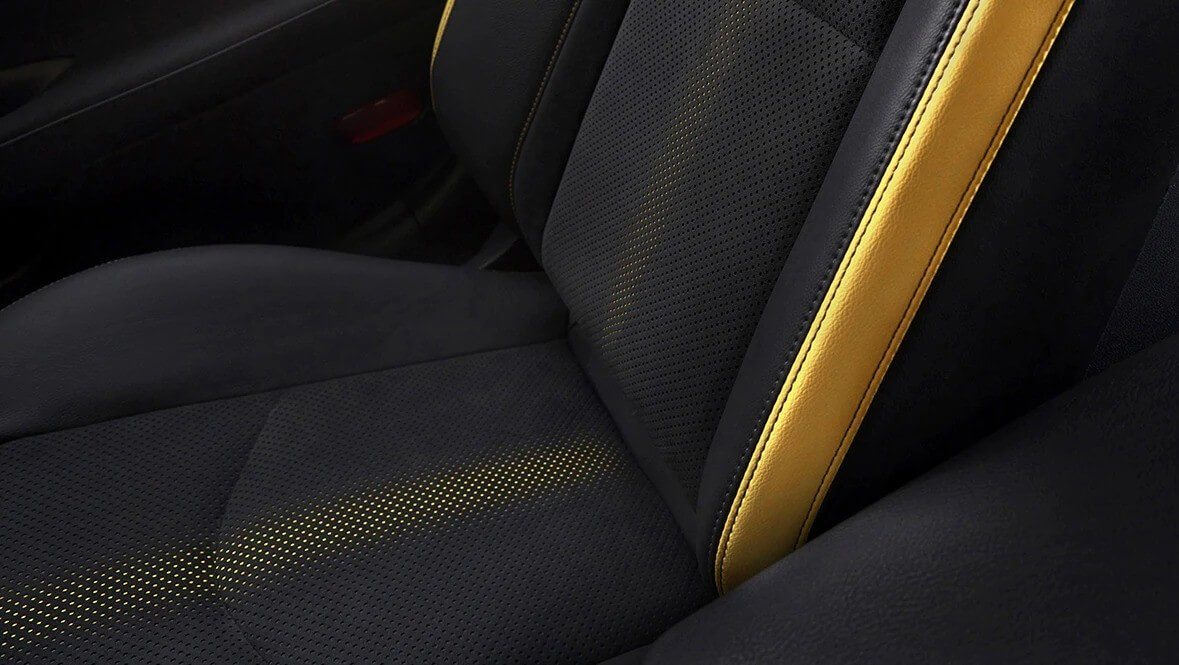 UNIQUE YELLOW INTERIOR ACCENTS AND STITCHING