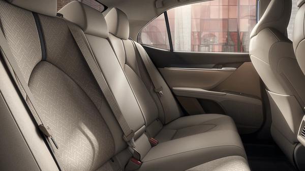 Rear-Seat Vents and Heated/Ventilated Front Seats