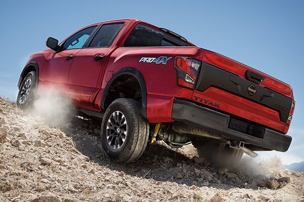 LIFTED NISSAN TRUCKS