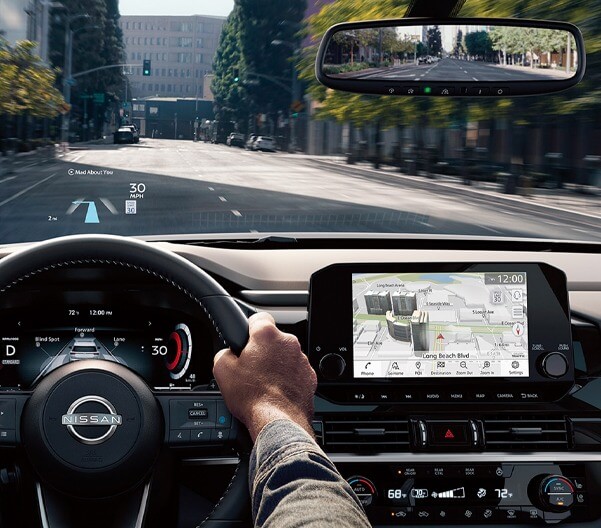 2023 NISSAN PATHFINDER INTERIOR & SAFETY